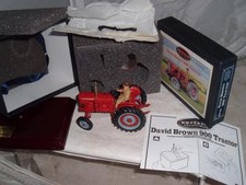 BRITAINS #8716 DAVID BROWN 900 TRACTOR COMPLETE WITH ITS DRIVER BOX & PAPERWORK
