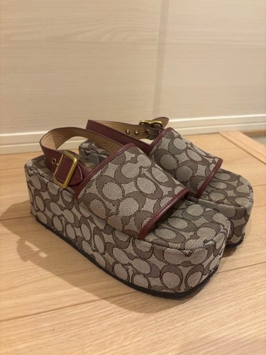 Coach signature platform - coach,
