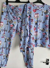 Next womens cake & candle