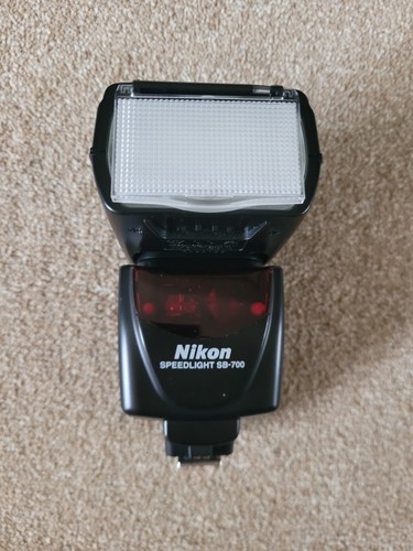 Nikon speedlight 700 - speedlight, sb-700