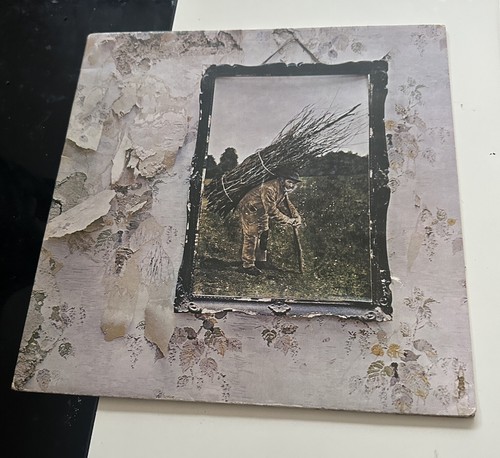 Led zeppelin plum - led, stickered