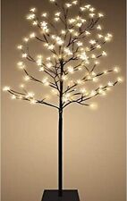 6ft 352LED Solar Powered