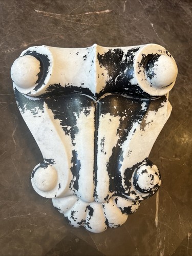 Damaged antique carved marble - carved,