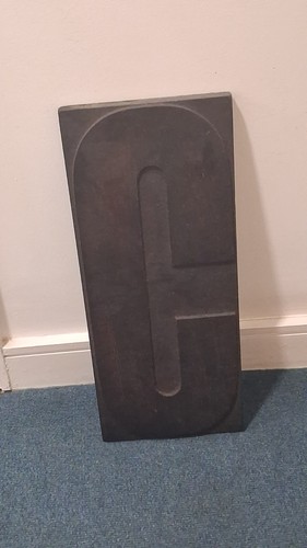 Huge wooden letterpress - huge,