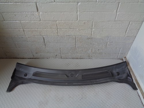 Discovery scuttle panel - 4,
