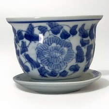 Chinese Jardiniere Blue White