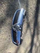 2012 VAUXHALL ZAFIRA FRONT BONNET GRILL