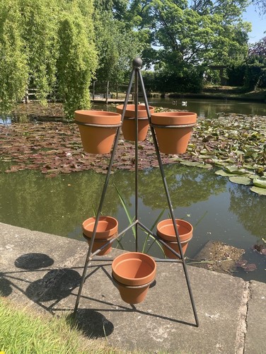 Wrought iron metal pot plant - iron,