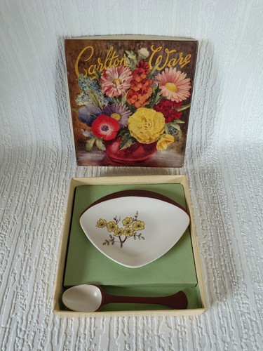 Vintage carltonware mimosa pin - vintage,