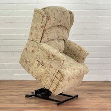 HSL Aysgarth Riser Recliner