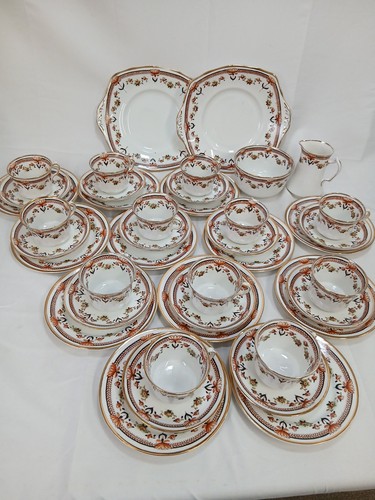 Antique roslyn bone china - china, 40