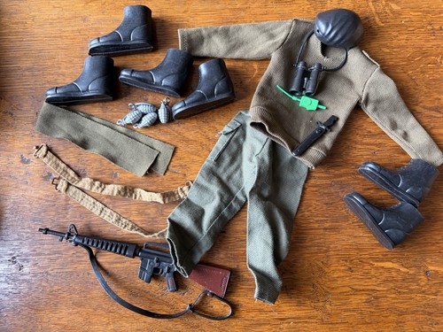 Vintage action man clothes - action,