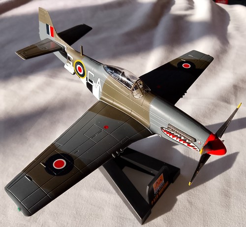 Easy model pkea33306 - model, 1/72