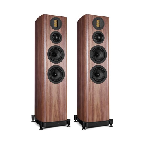 Nearly new wharfedale evo - new,