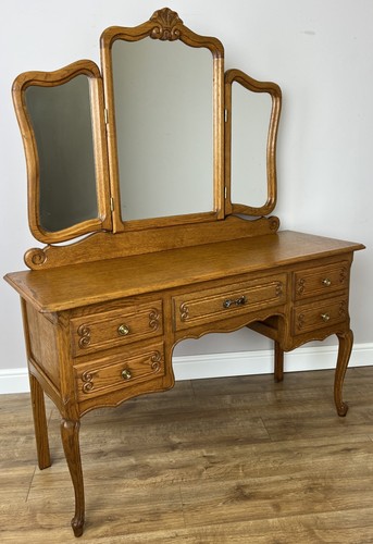 Dressing table with mirror - dressing,
