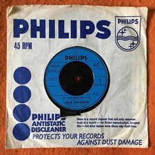 Lena Zavaroni- Ma (He’s Making Eyes At Me)-  Philips Records 7” 1974