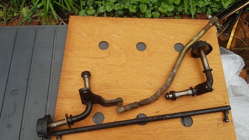 Front stub axles and steering - and,