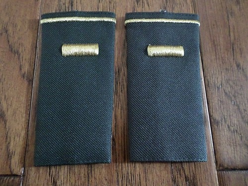 Military army epaulets - u.s,