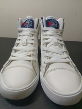 Reebok Royal hi tops with rose