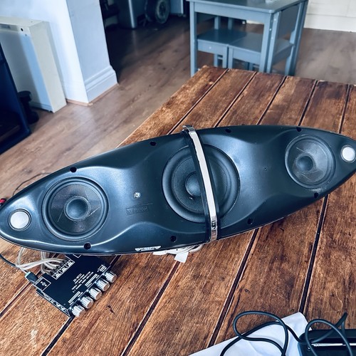 Bowers wilkins zeppelin - &,