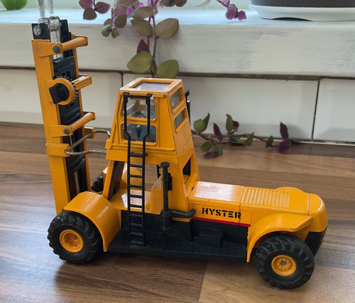 Corgi hyster challenger 800 - corgi,