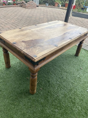 Oak coffee table used in - table,