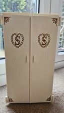 Vintage 1980 sindy wardrobe - 1980's,