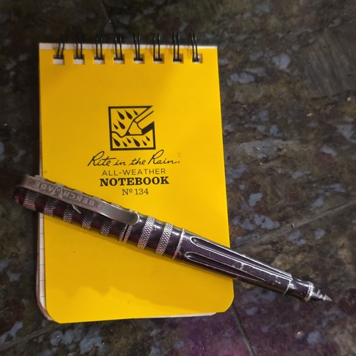 Benchmade tactical pen
