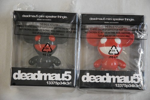 Deadmau5 mini speaker 1 - 2,