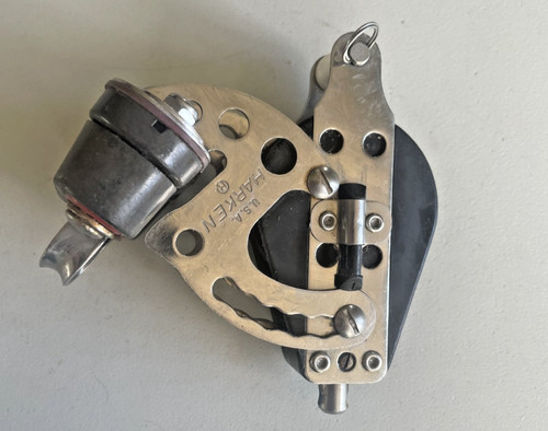 Harken swivel base pulley with