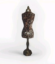 Gisela Graham Brown Decorative