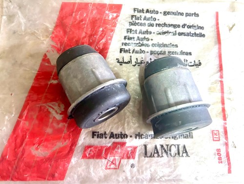 Front arm bushings - front,