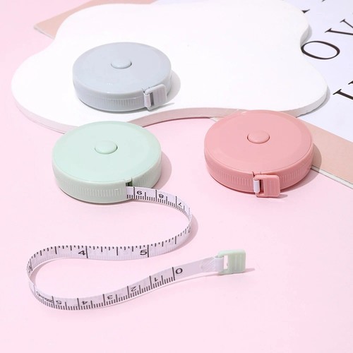 Retractable measuring tape - retractable, 60"
