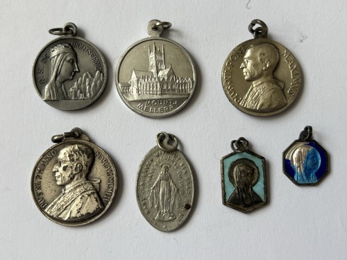 Old religious medals - 7,