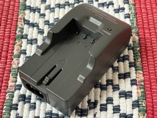 Olympus LI 10C Battery Charger