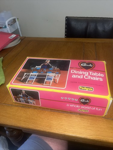 Sindy dining table chairs - sindy,
