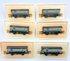 Rake of 6 Dapol B1 21T Hopper wagons BR Grey OO Gauge no. E289595K with tarps #B