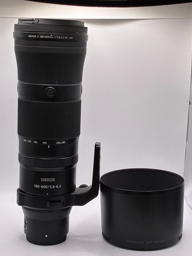 Nikon 180 600mm - 180-600mm, vr