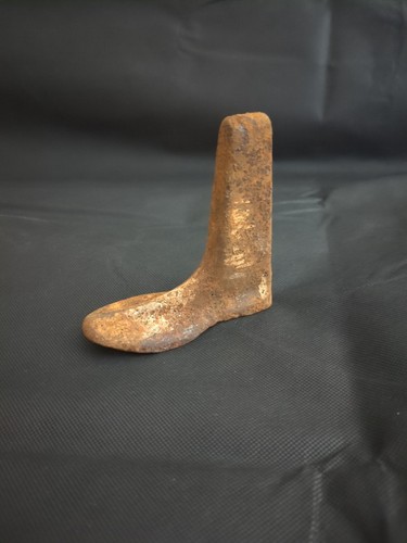 Small cast iron cobblers anvil - small,
