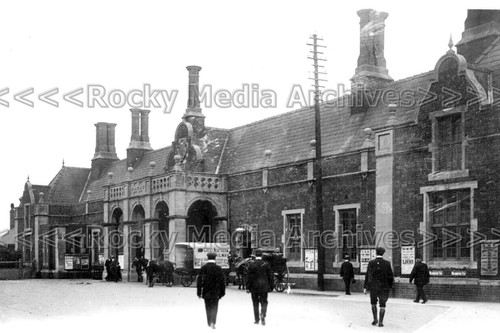 Xww the railway train - the,
