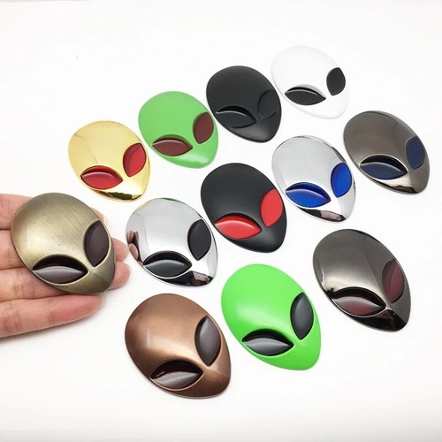 Small alien badge alienware - et,