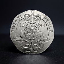 Queen Elizabeth ll 1993 20pence Coin | Fine Condition