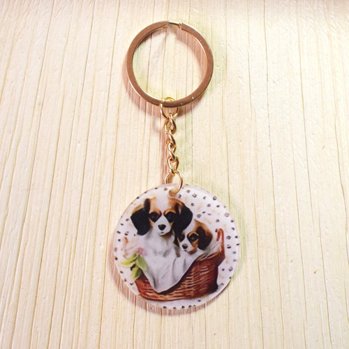 King charles puppies keyring - puppies,