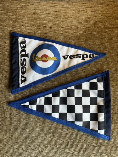 Vespa scooter pennant - vespa,