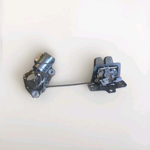 Volvo xc40 boot tailgate - volvo,