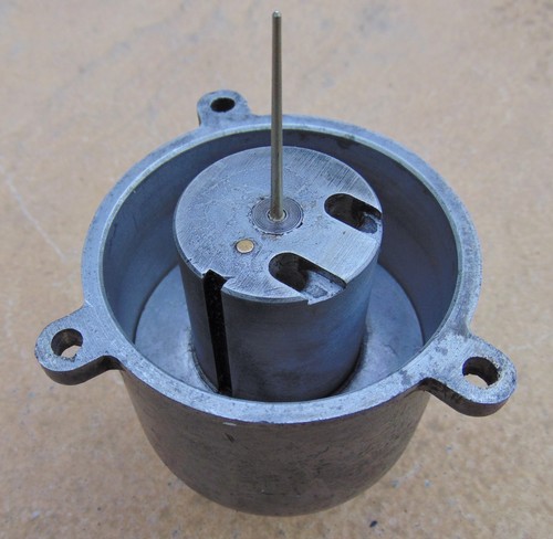 Carburettor dashpot 4628 - dashpot,