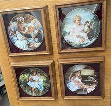 Set of 4 Sandra Kuck