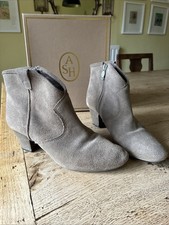 ASH Taupe Spiral Suede ankle Boots Size 39
