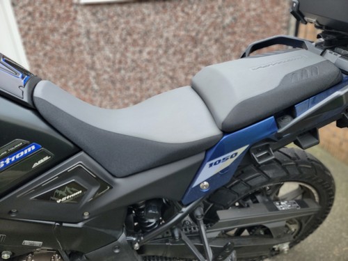 Genuine suzuki strom - suzuki, 1050dl