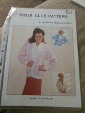 Passap E6000 Knitting Machine